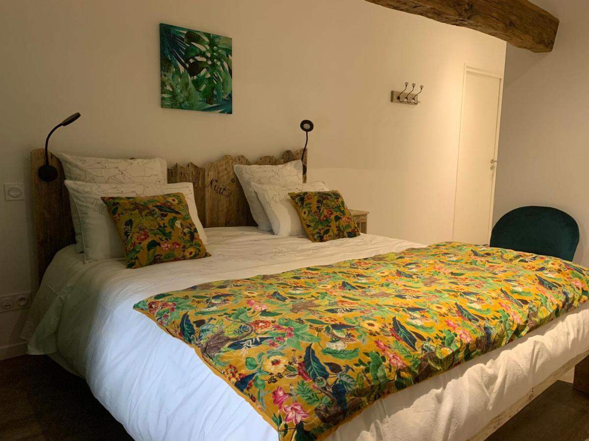 Chambres D'Hotes Logis Charrier Le Petit Bignon Les Epesses Exterior photo